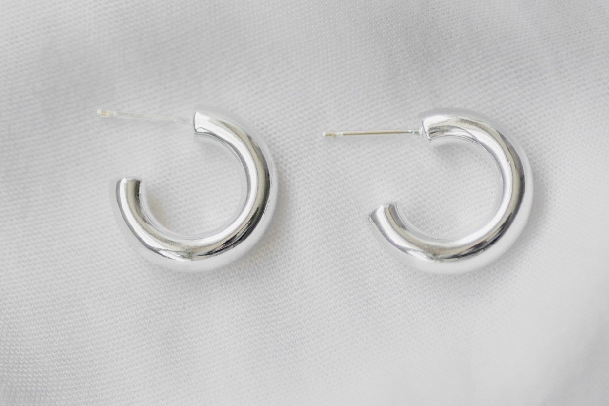 Ample Hoops