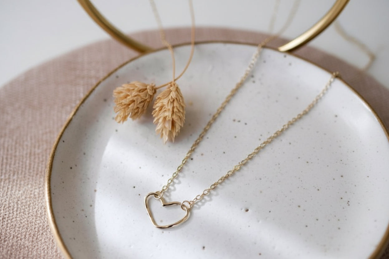 Amore Necklace