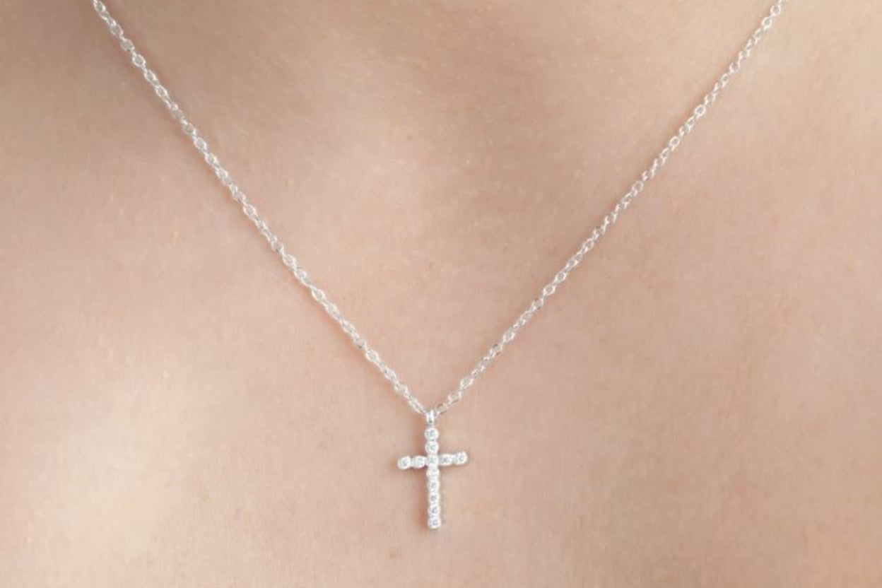 Dainty Cross Necklace - Stainless Steel Small Cross Pendant Silver