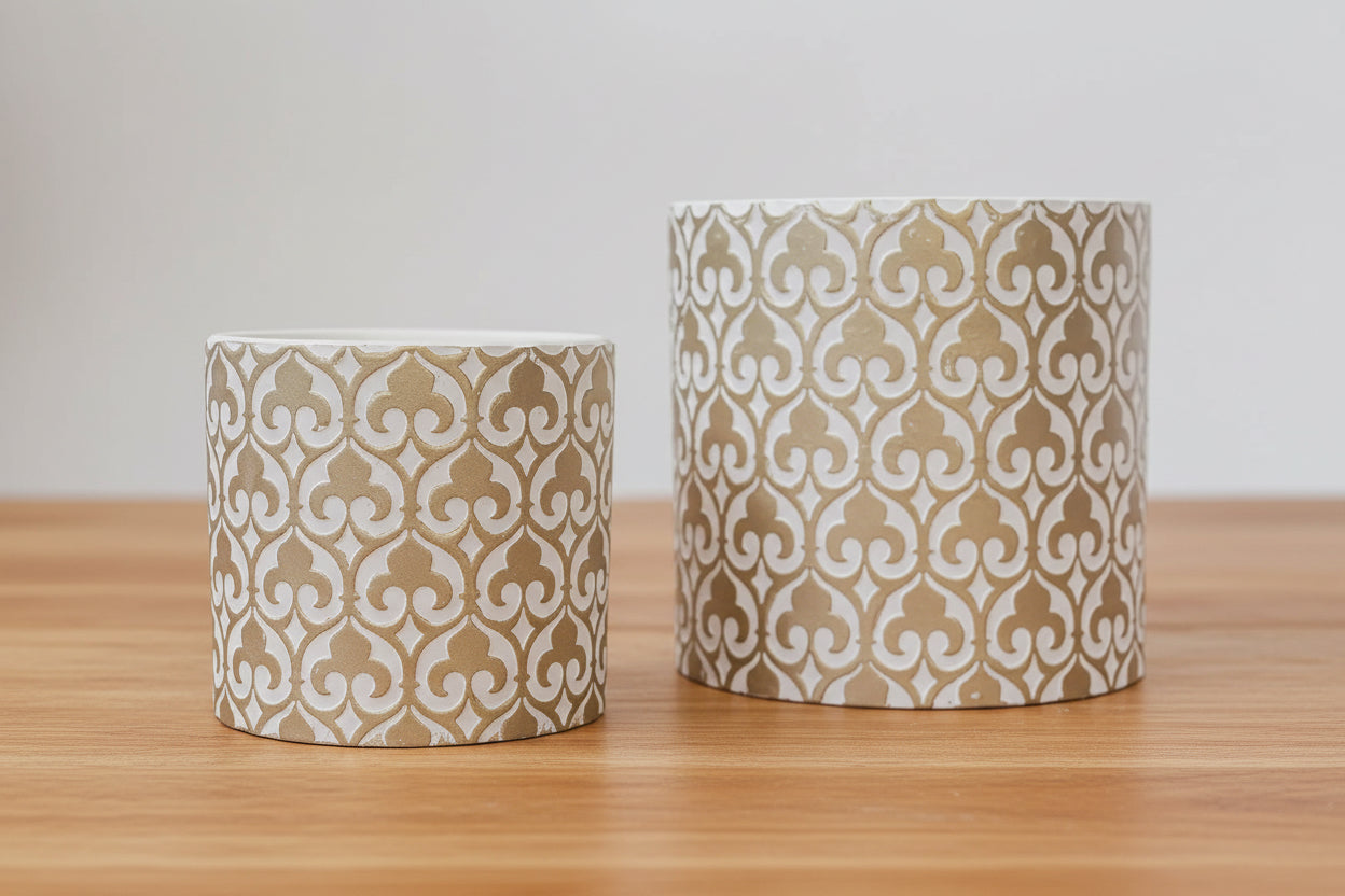 Cement Flowerpots White/Gold