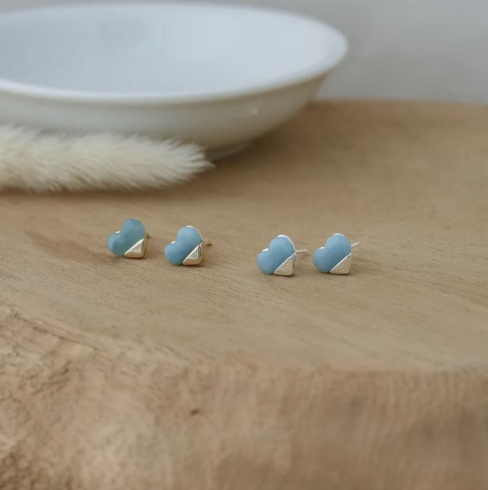 FULL HEART STUDS EARRINGS