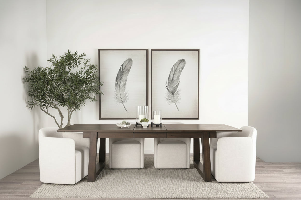 OAK EXTENDABLE DINING TABLE - TAKOTA