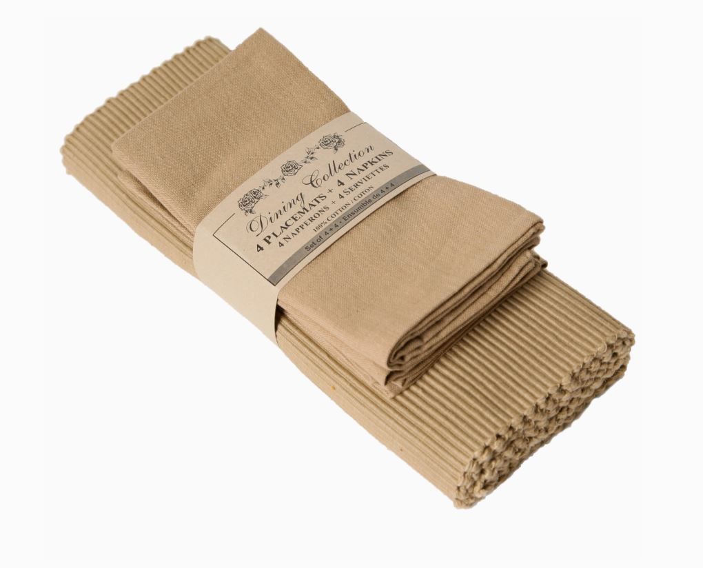 4 PIECE NAPKIN AND PLACEMAT SET
