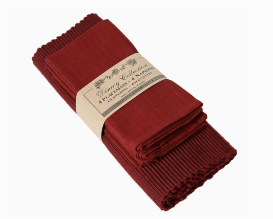 4 PIECE NAPKIN AND PLACEMAT SET