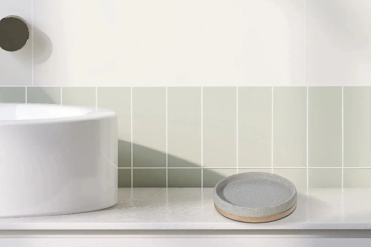 Polyresin  with Bamboo -Dispenser - Tray